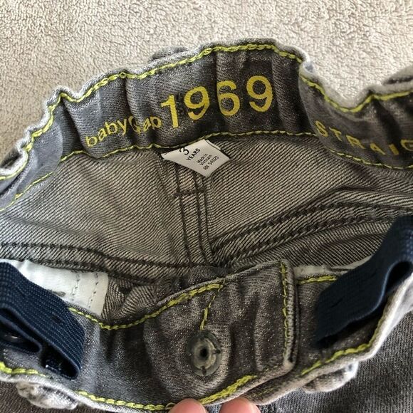 Baby Gap Straight Leg Jeans - Picture 4 of 10